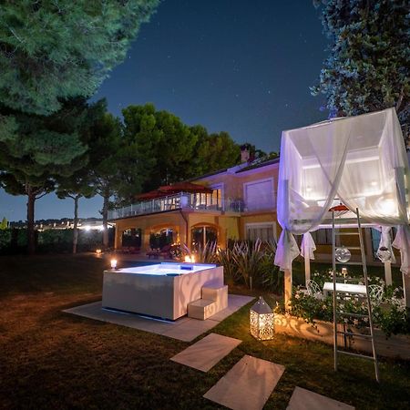 Tra Gli Alberi E Il Mare Bed & Breakfast Sirolo Exterior foto