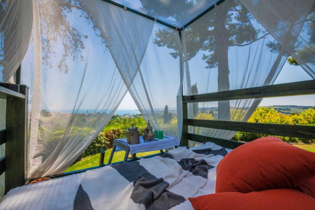 Tra Gli Alberi E Il Mare Bed & Breakfast Sirolo Exterior foto