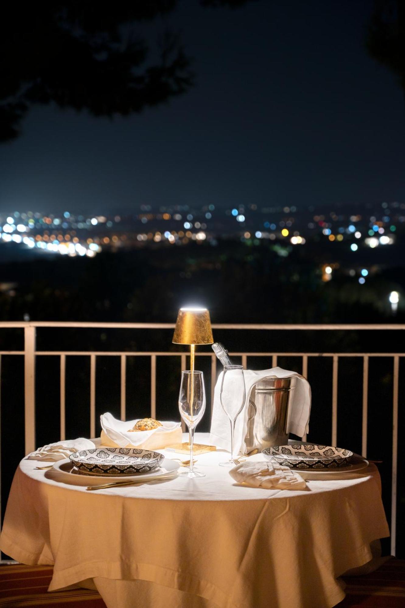 Tra Gli Alberi E Il Mare Bed & Breakfast Sirolo Exterior foto