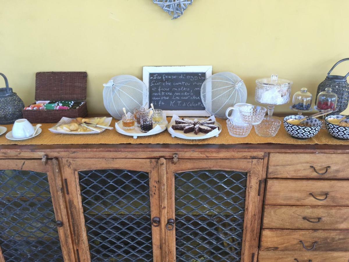 Tra Gli Alberi E Il Mare Bed & Breakfast Sirolo Exterior foto